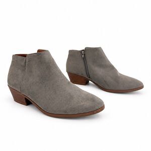 UNR8ED Mugsy Womens 10M Gray Faux Suede Ankle Boots Side Zip Low Block Heel